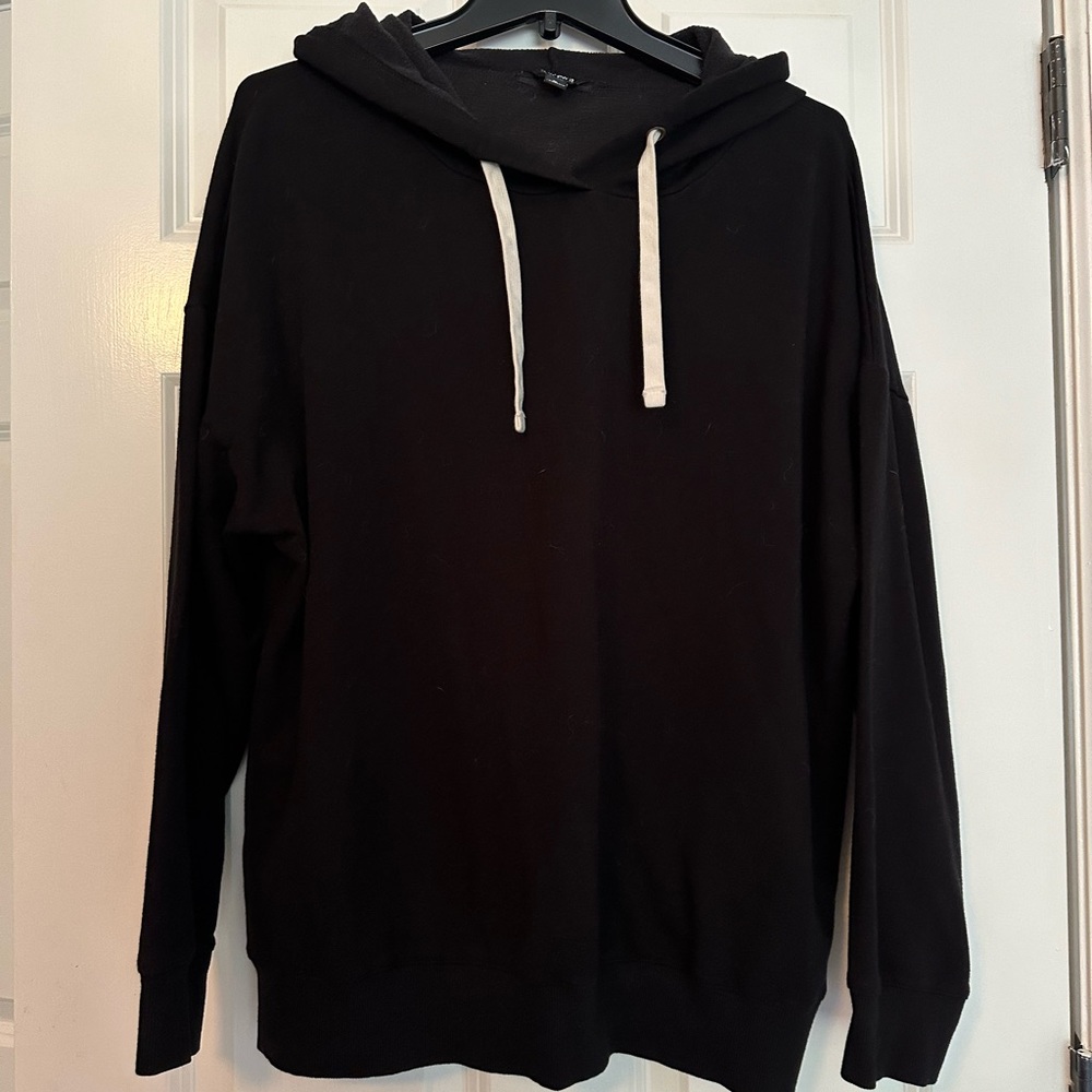 Buffalo David Bitton Woman’s Black Hoodie size XL